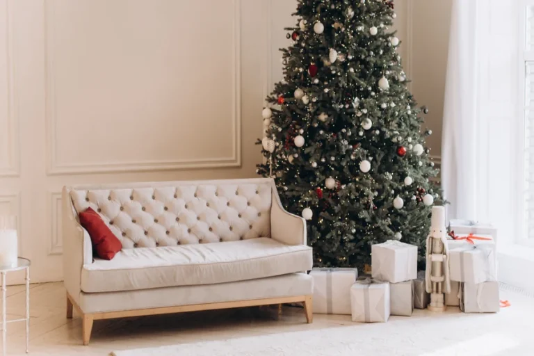 Holiday Furniture
